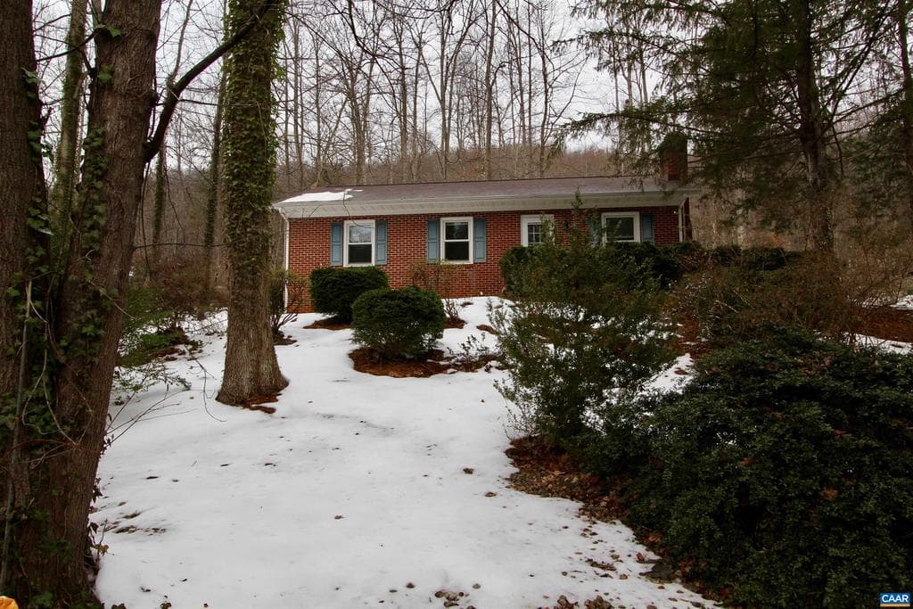 4140 Monacan Trail Rd photo 1