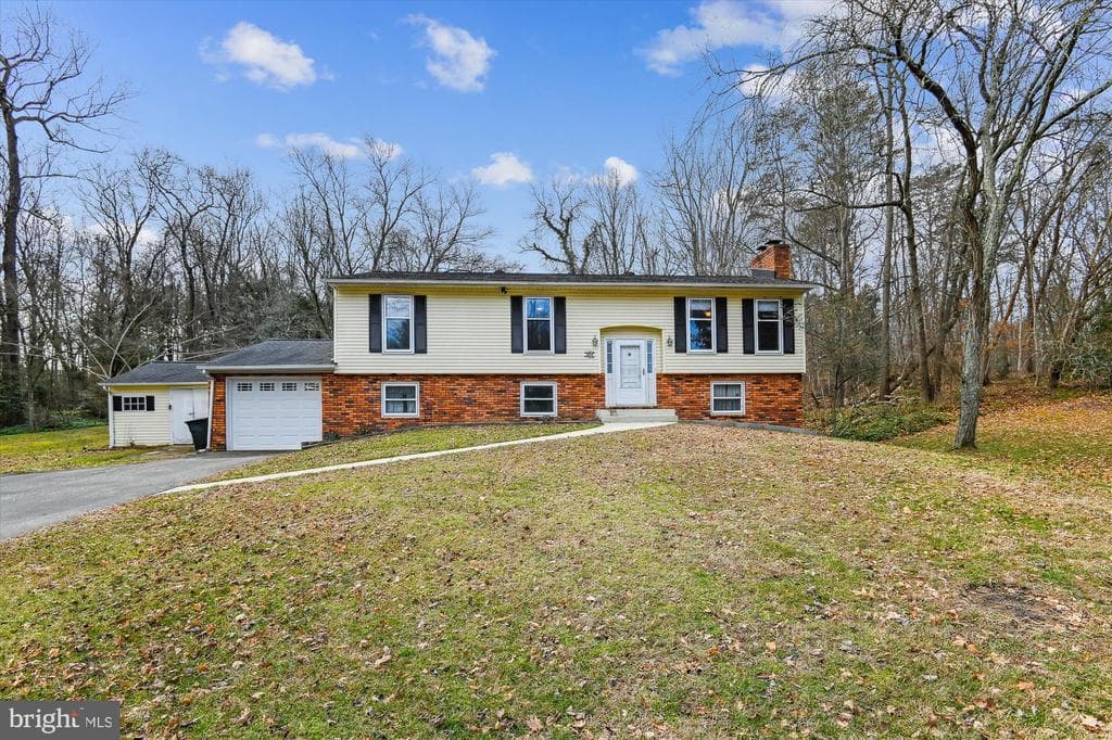404 Verona Court photo 1
