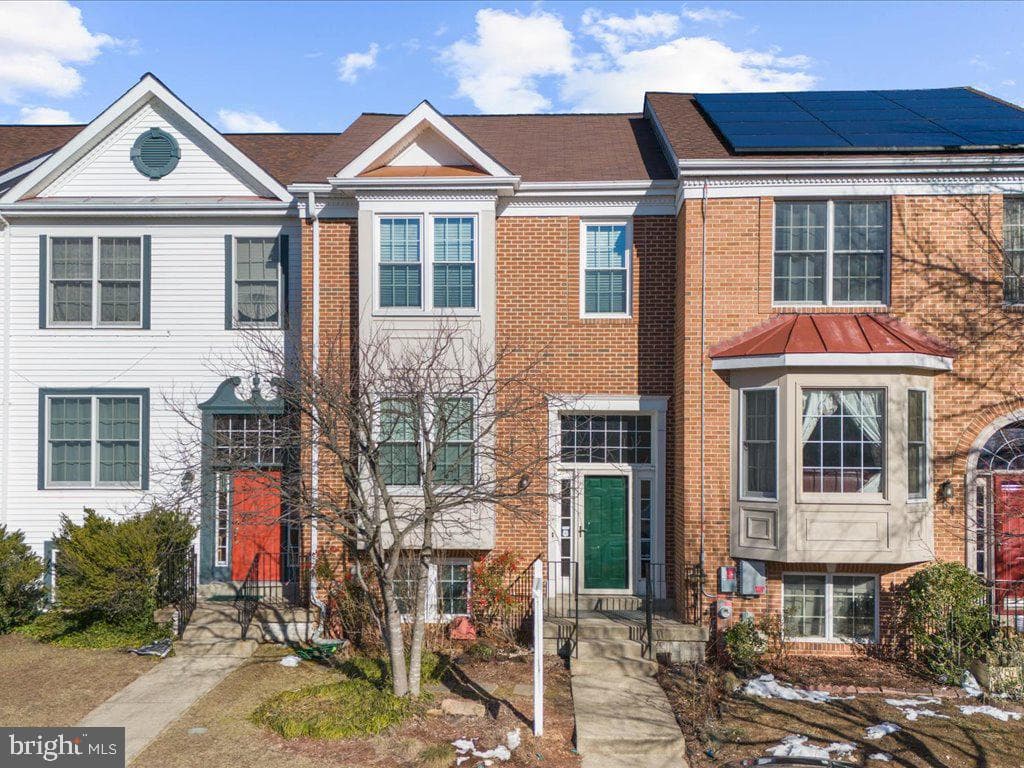 266 Saint Michaels Circle photo 1