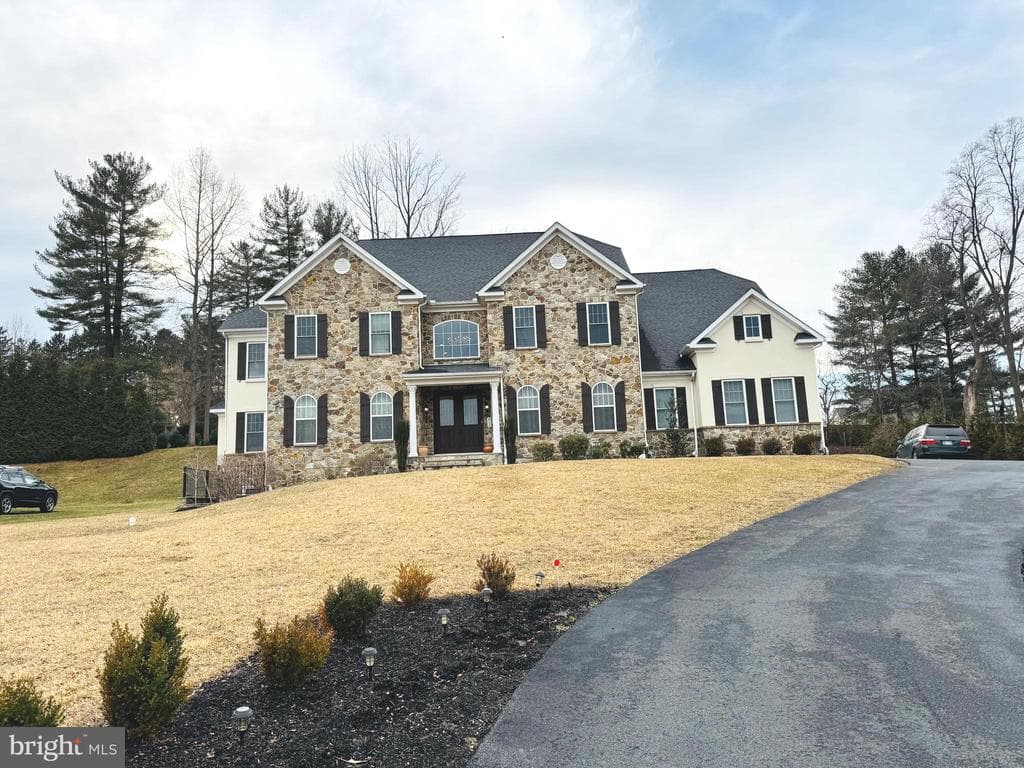 412 Glenwood Road photo 1