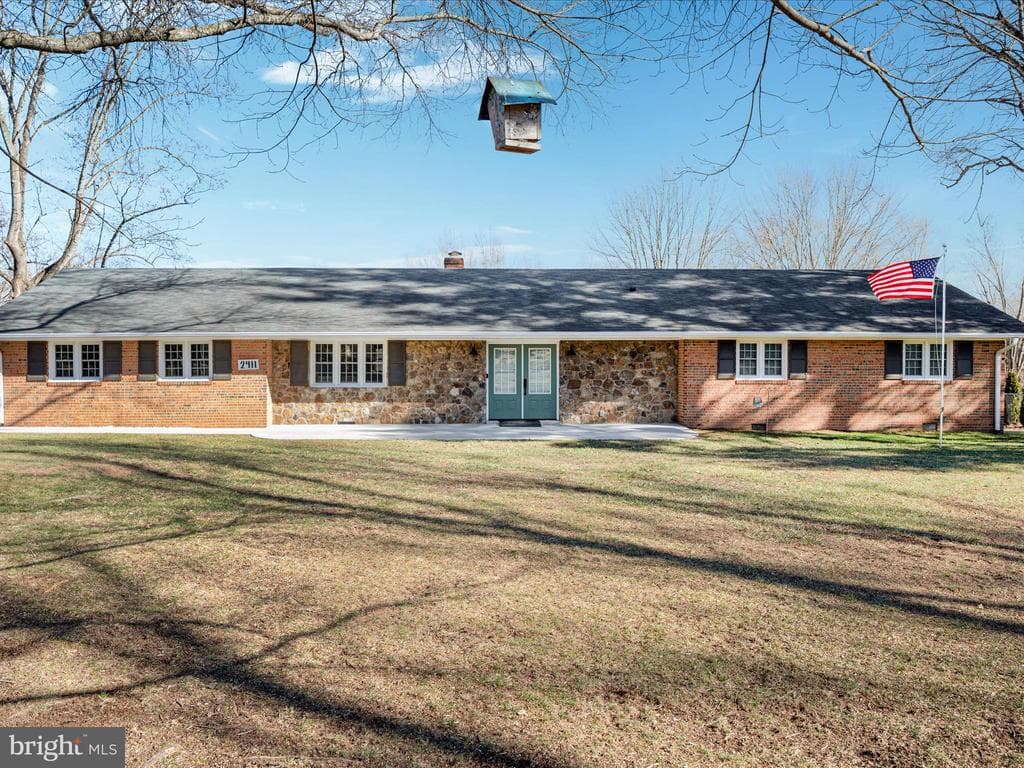 2411 Little River Road photo 1