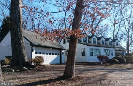 303 Sheeder Road photo 1