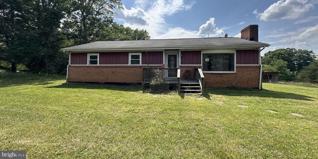 22064 Yellow Bottom Road photo 1