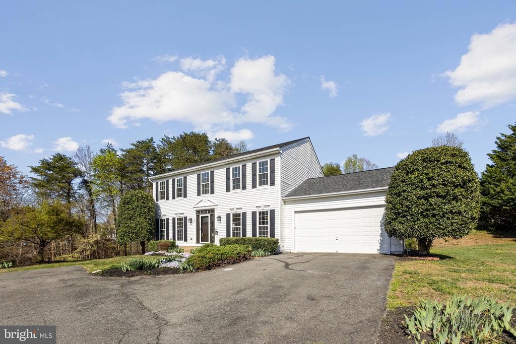 169 Basalt Drive photo 1