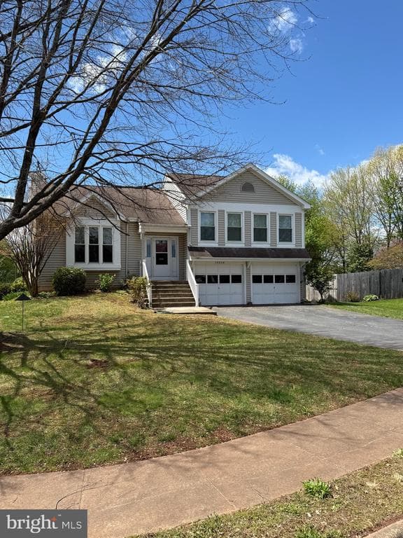 10324 Lee Manor Drive photo 1