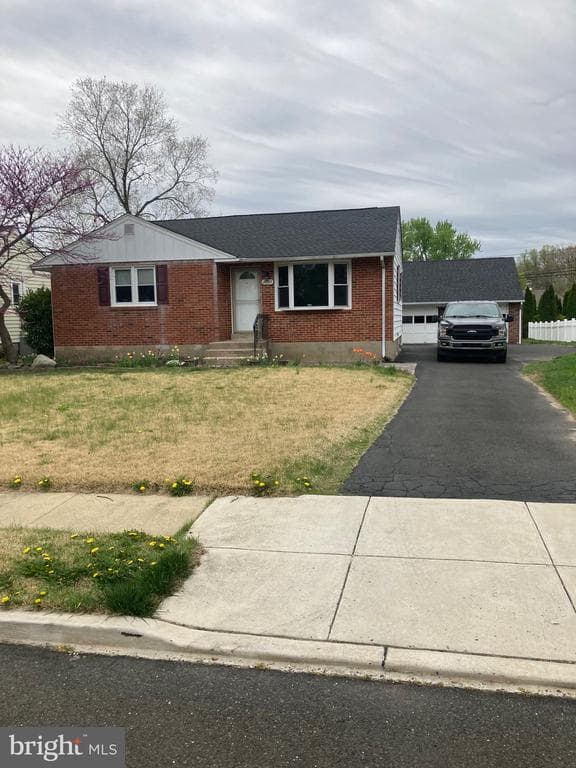 3890 Round Meadow Lane photo 1