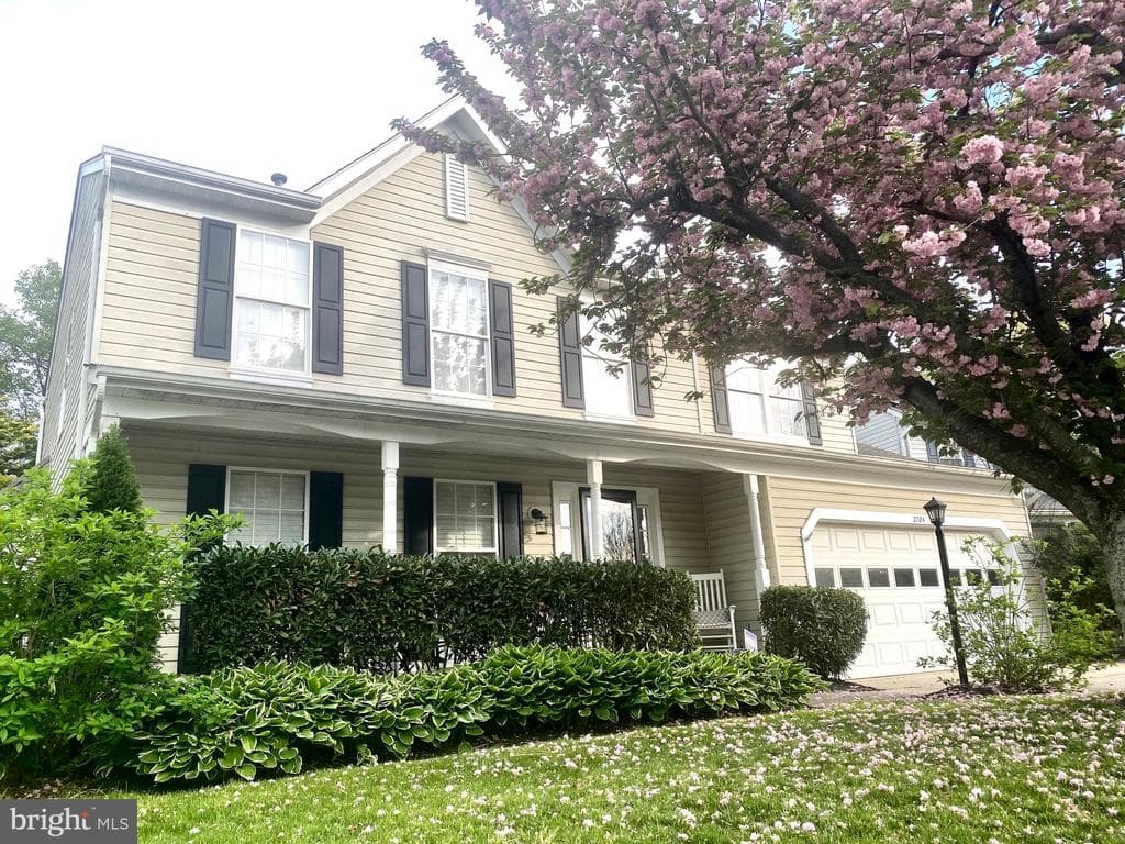 2704 Bains Court photo 1