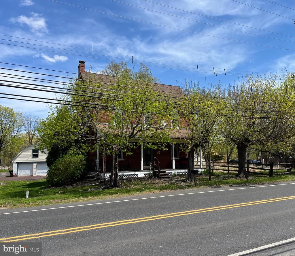 1141 N Gravel Pike photo 1