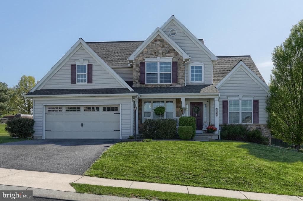 161 Oaken Way photo 1
