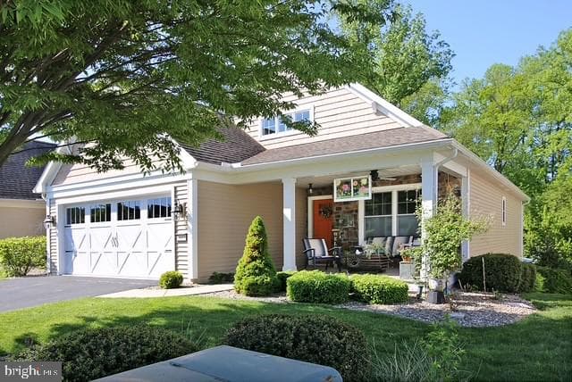 1012 Villa Drive photo 1