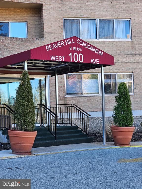 100 West Avenue #406s photo 1