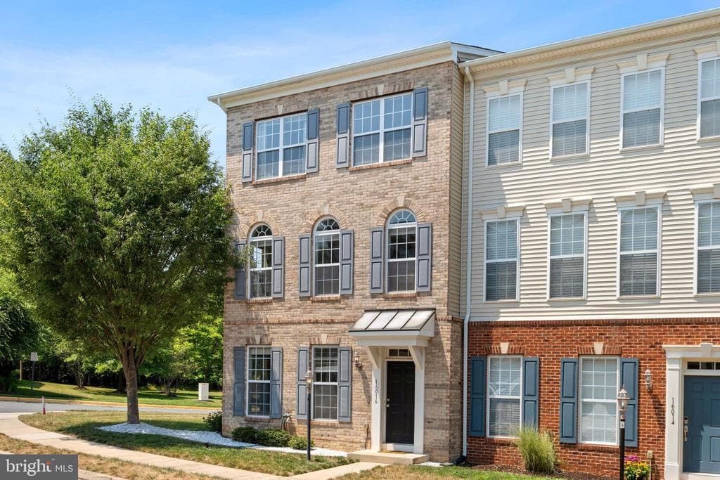 16016 Greymill Manor Drive photo 1