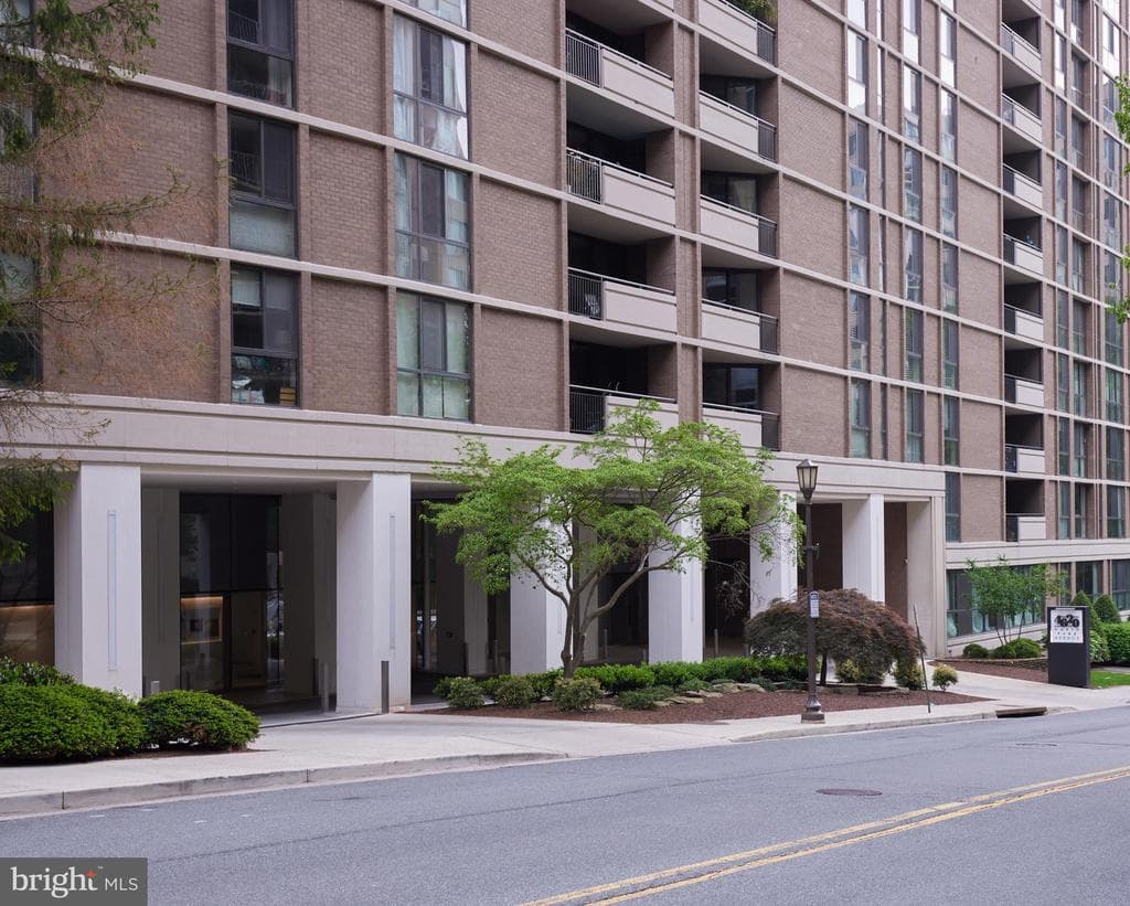 4620 N Park Avenue #1508e photo 1