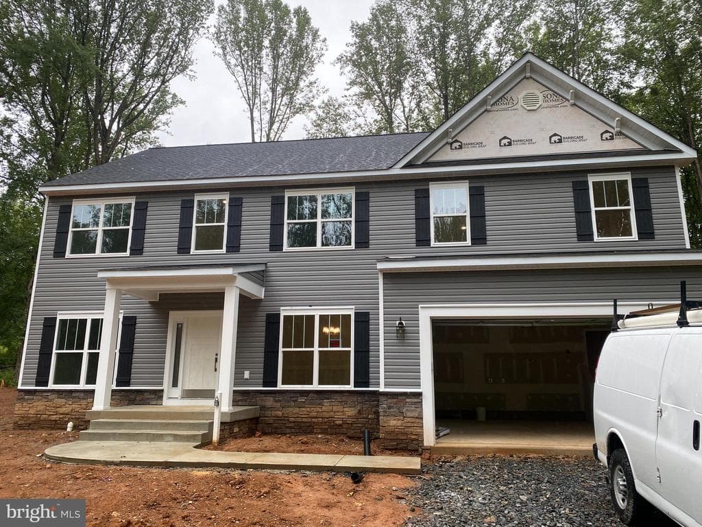 3 Rosedale Drive photo 1