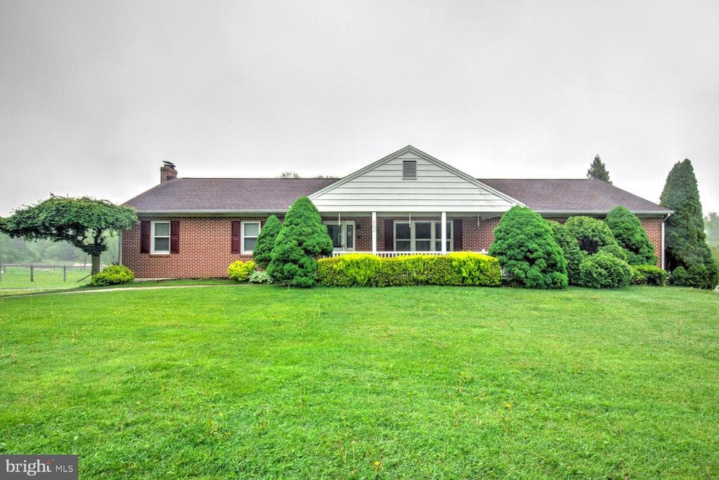 100 N Sandy Hill Road photo 1