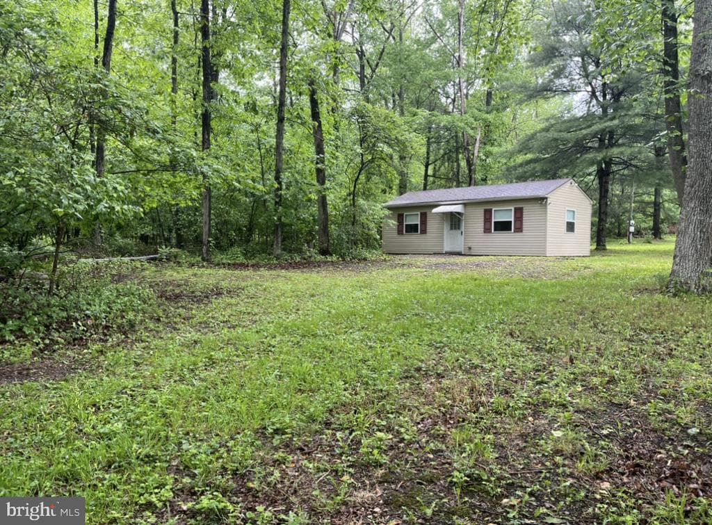 1374 McCabe Road photo 1