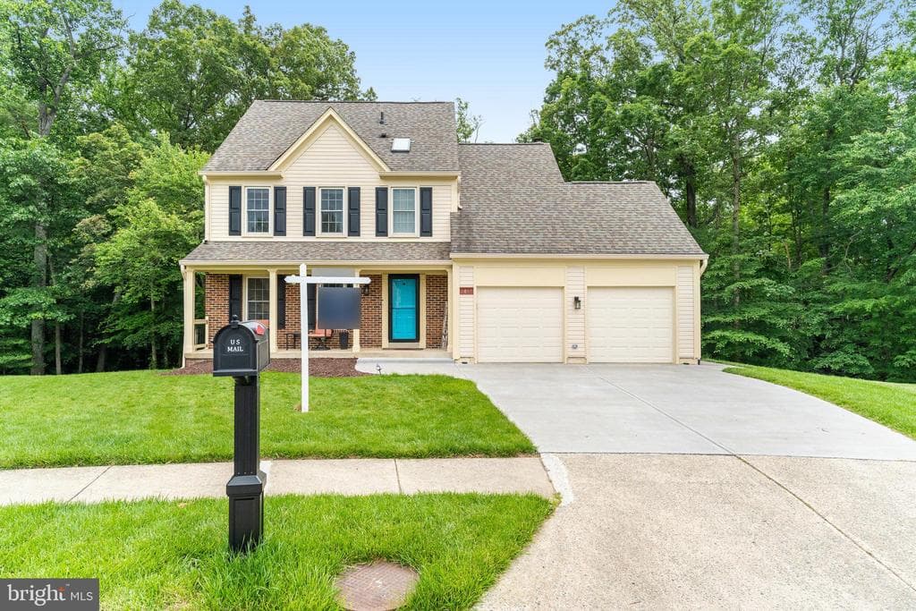 7812 Blue Jasmine Court photo 1