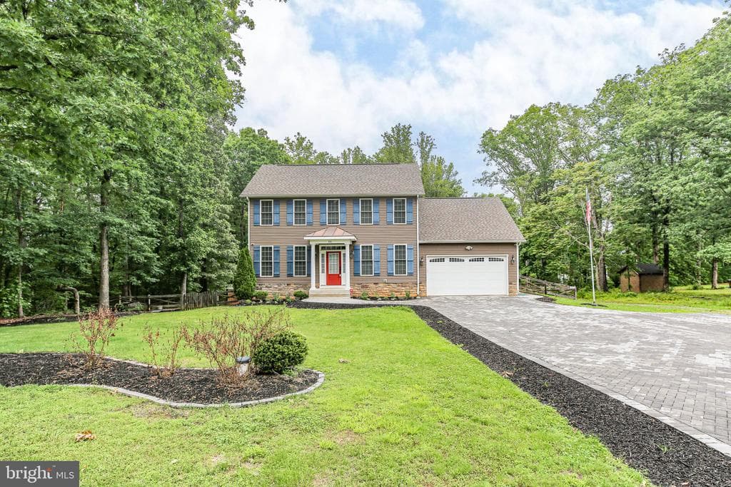 66 Marsh Road photo 1