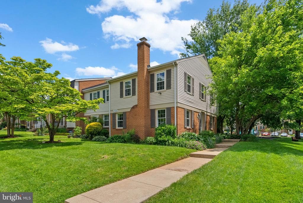 17725 Buehler Road #14 photo 1