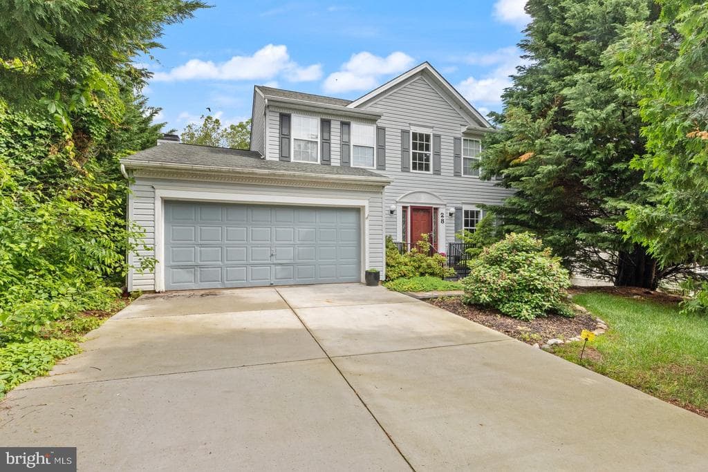 28 Mitchell Drive photo 1