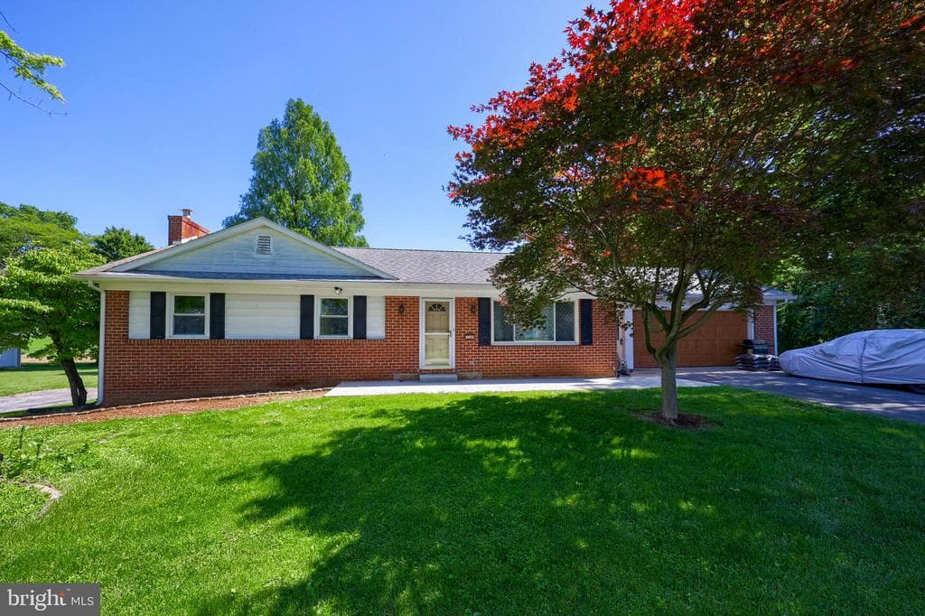339 Shetland Drive photo 1