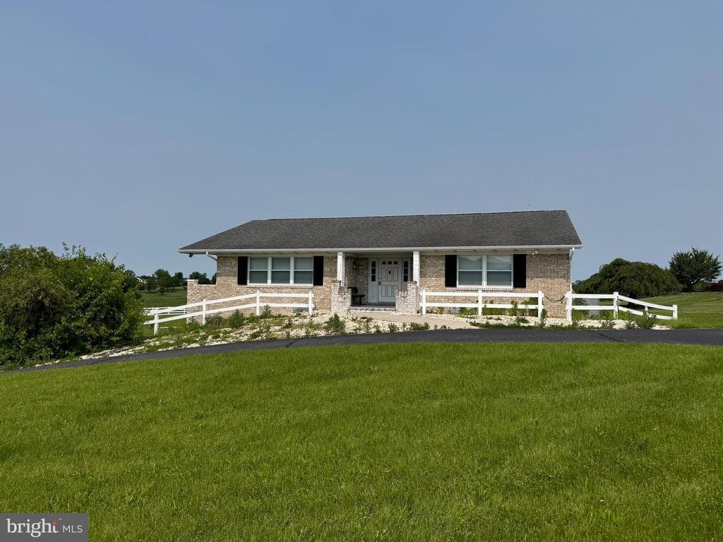 6472 Edwards Drive photo 1