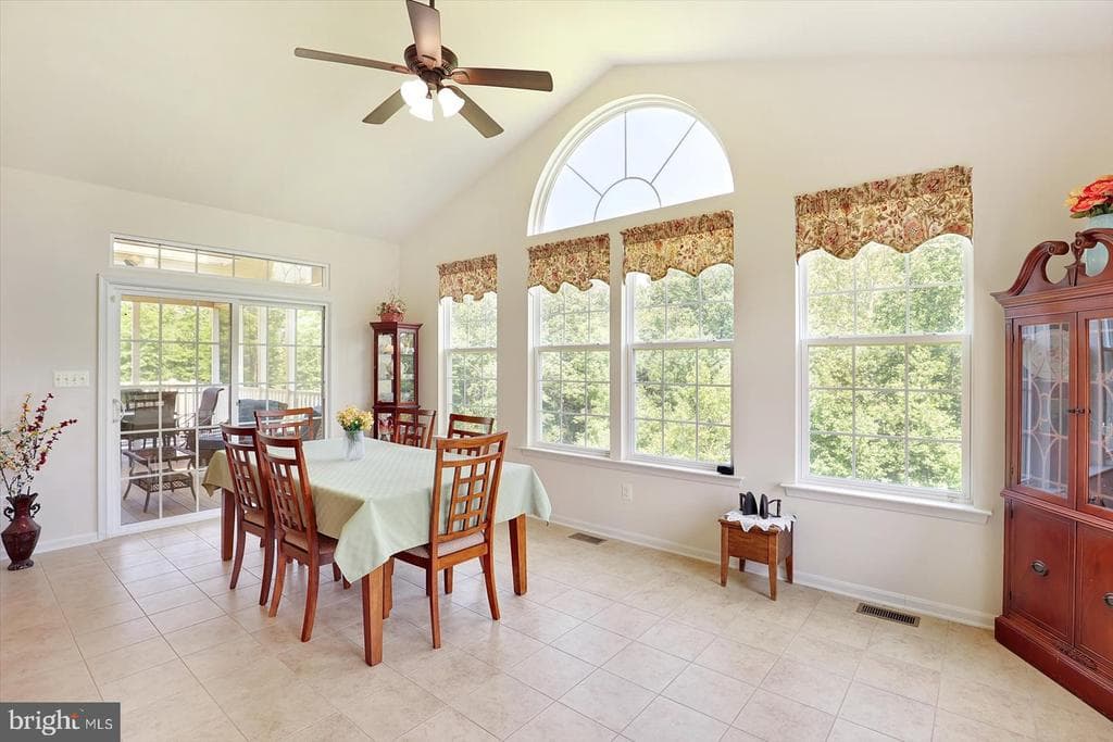 194 Split Rock Drive photo 1