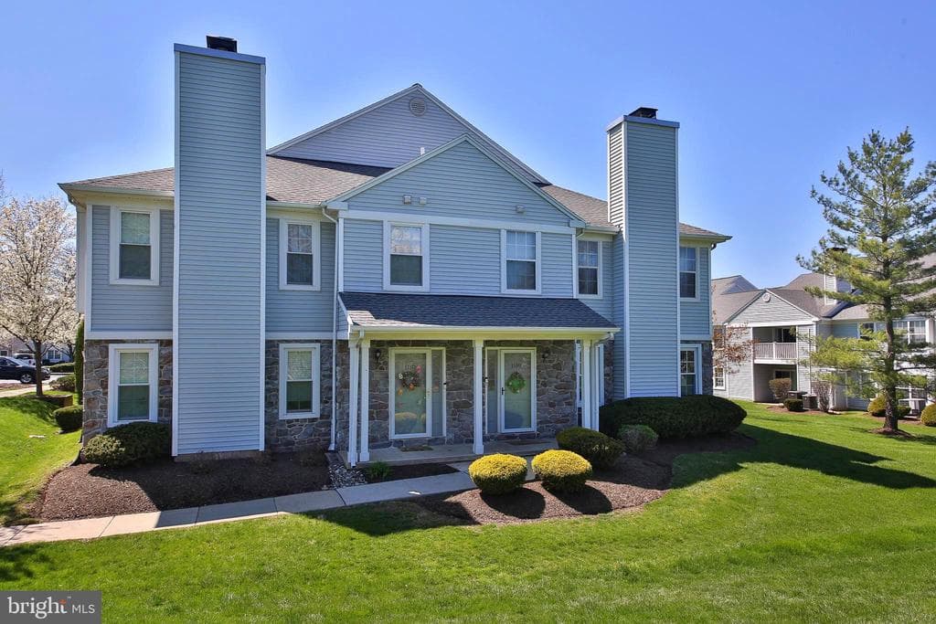 1109 Mews Drive #1109 photo 1