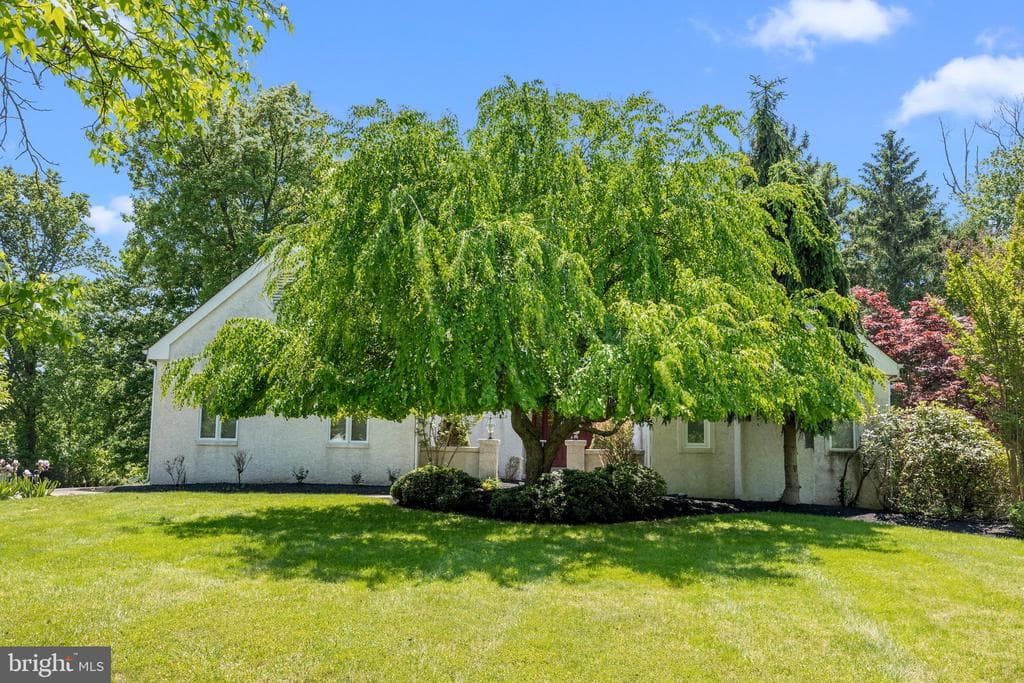 24 Rosette Lane photo 1