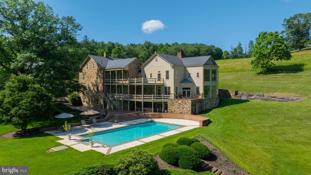 5751 Mount Pisgah Road photo 1