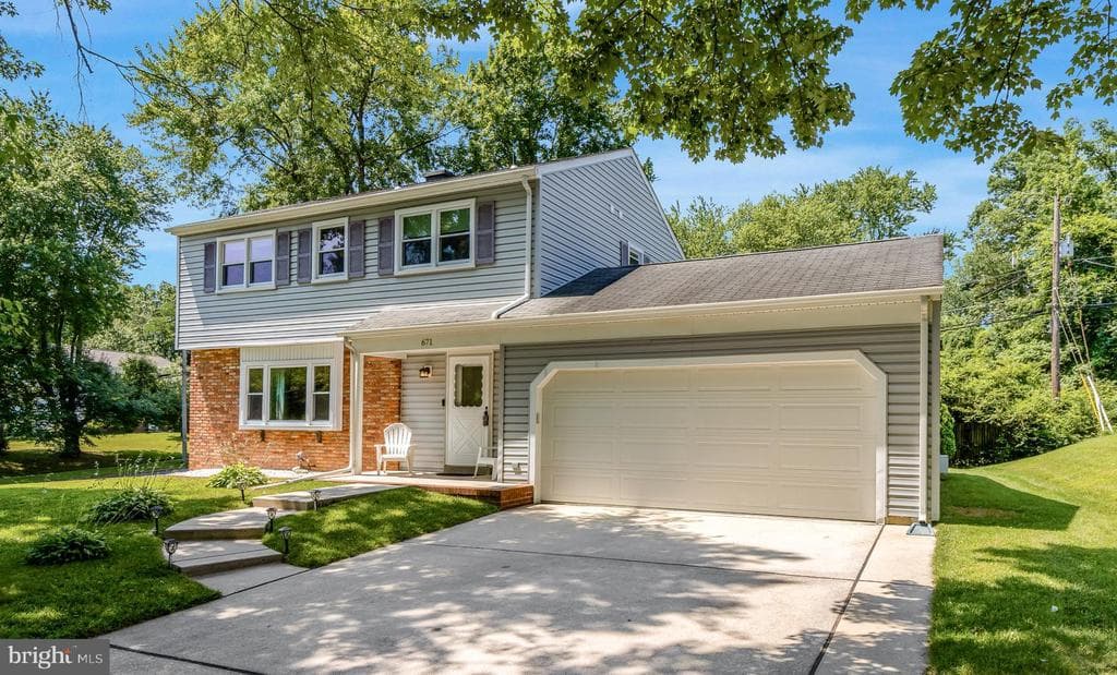 671 Trimble Road photo 1
