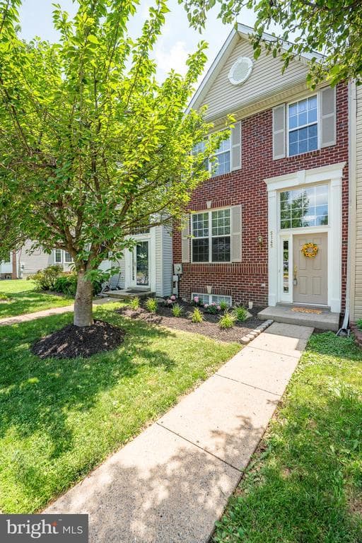5145 McLauren Lane photo 1
