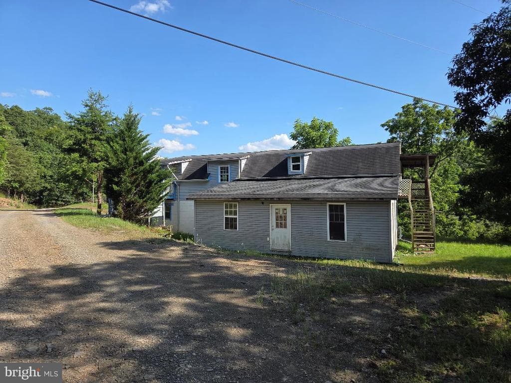 433 McPaw Lane photo 1