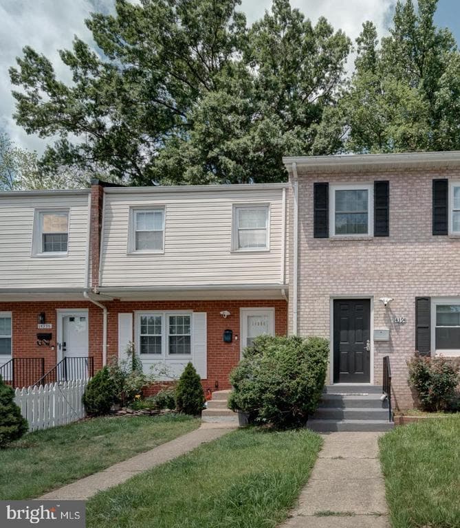 14394 Fontaine Court photo 1