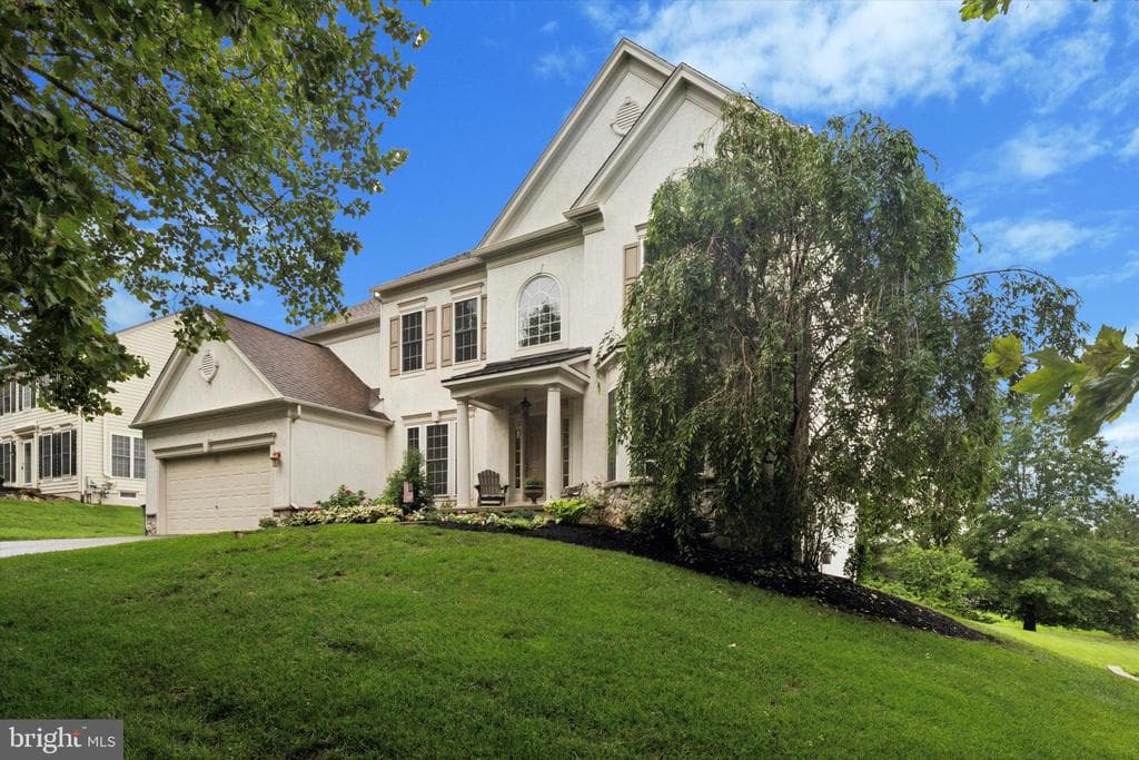 108 Magnolia Drive photo 1