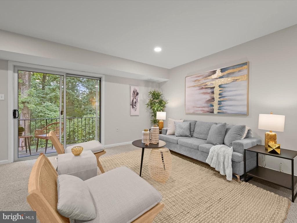 10625 Montrose Avenue #103 photo 1