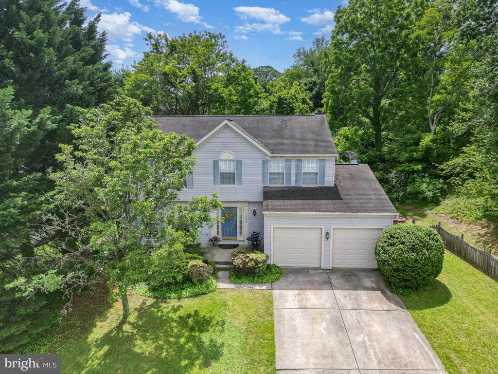 1404 Crystal Ridge Court photo 1