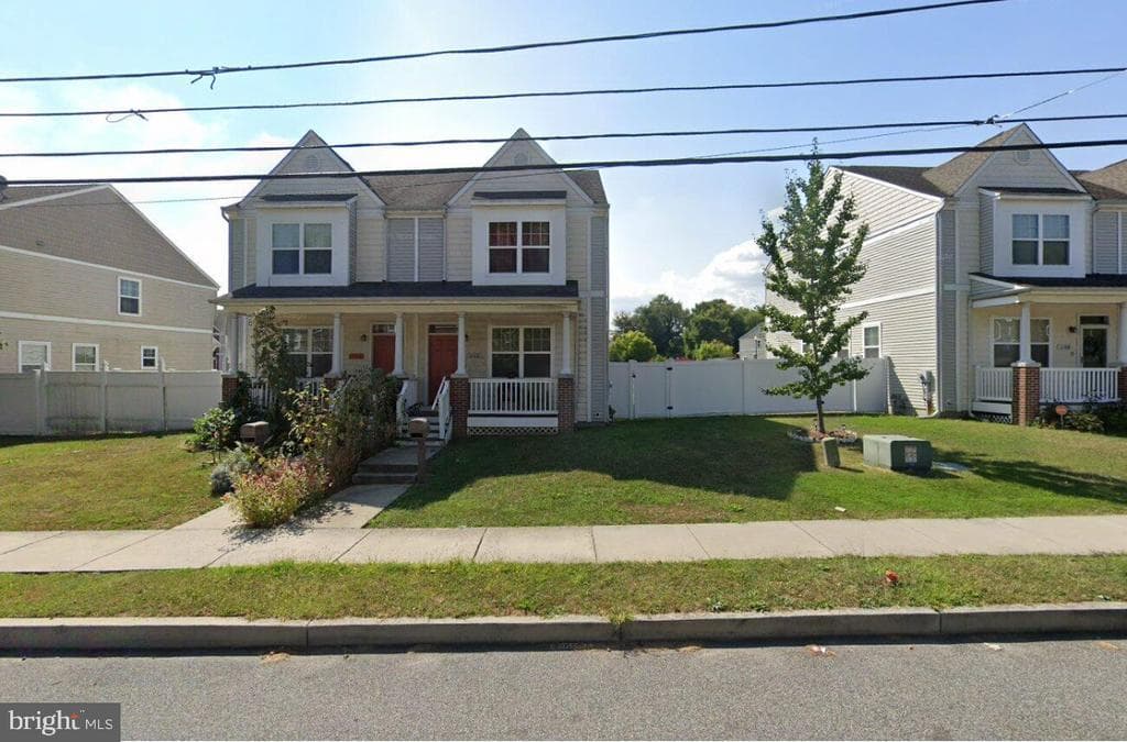 1106 Culhane Street photo 1