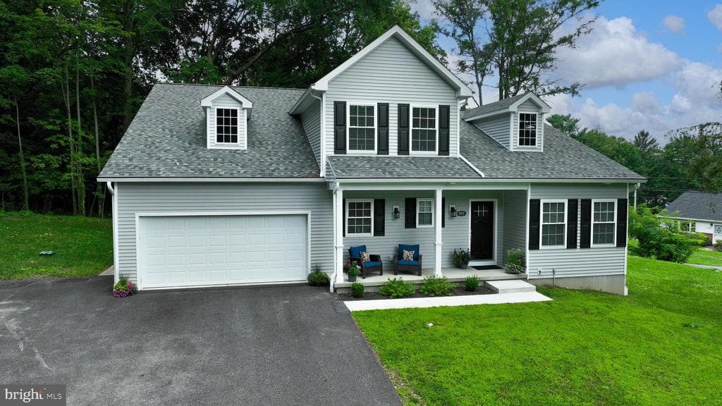 2312 Raleigh Drive photo 1