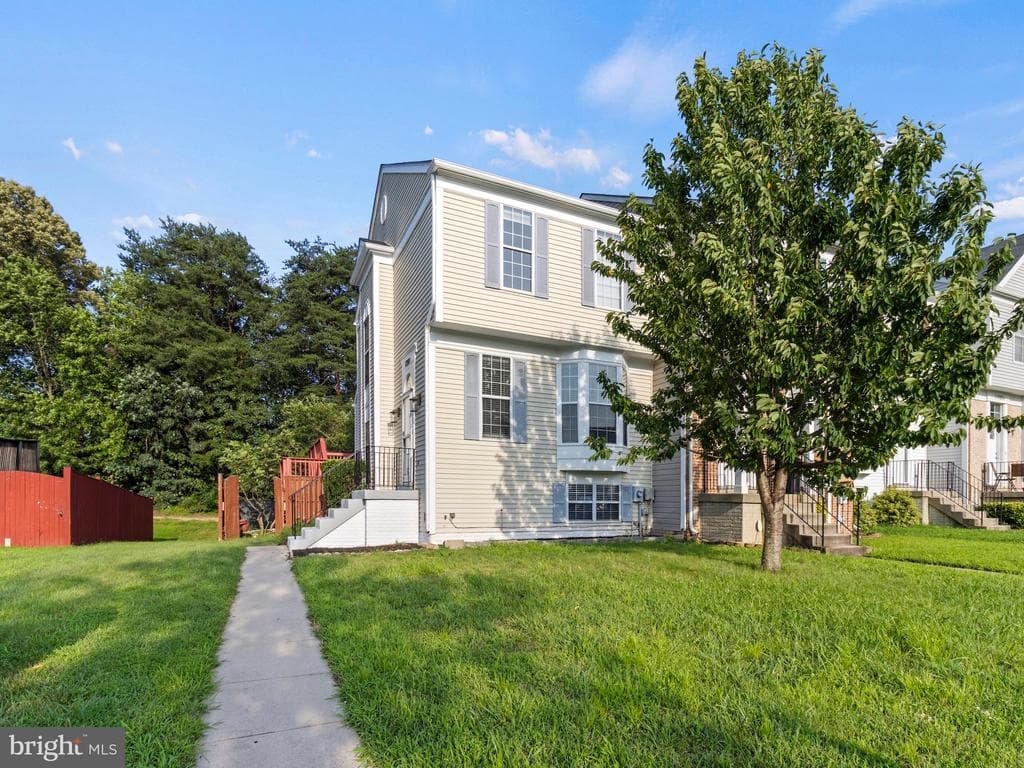 11201 Barnswallow Place photo 1