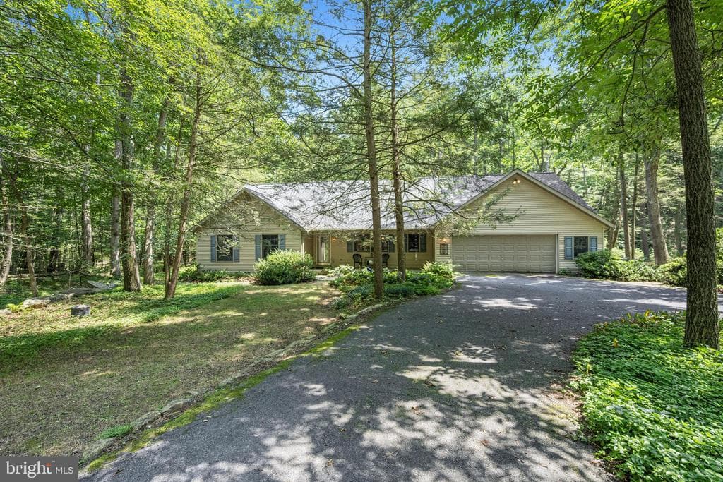 1160 Mount Hope Road photo 1