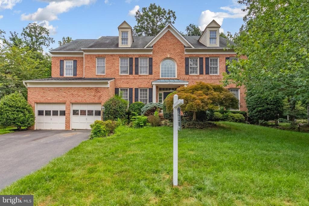 12111 Walnut Branch Road photo 1