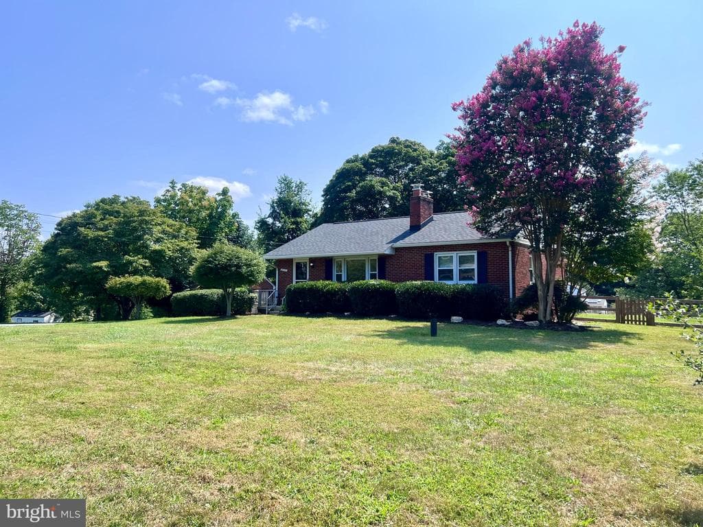 21101 Clarksburg Road photo 1
