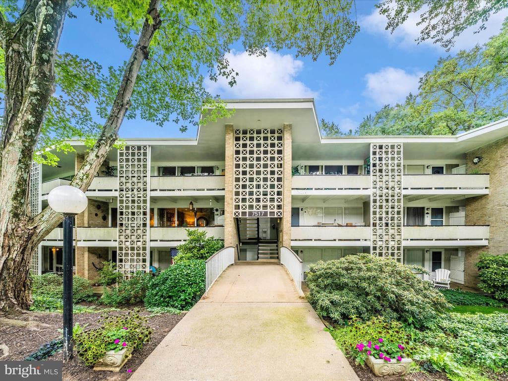 7517 Spring Lake Drive #1-C photo 1