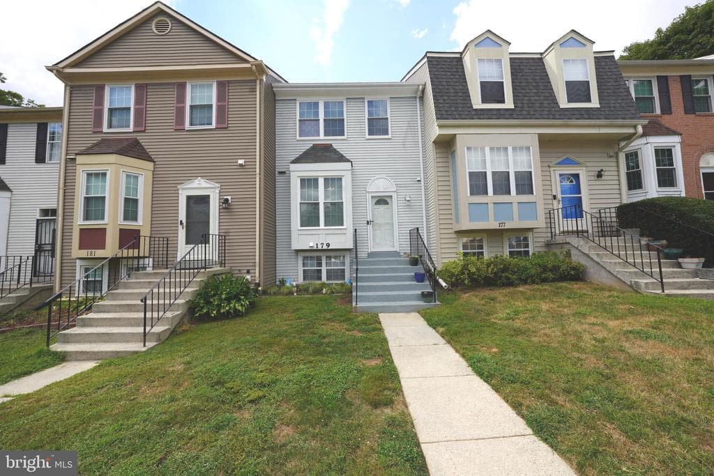 179 Joyceton Terrace photo 1
