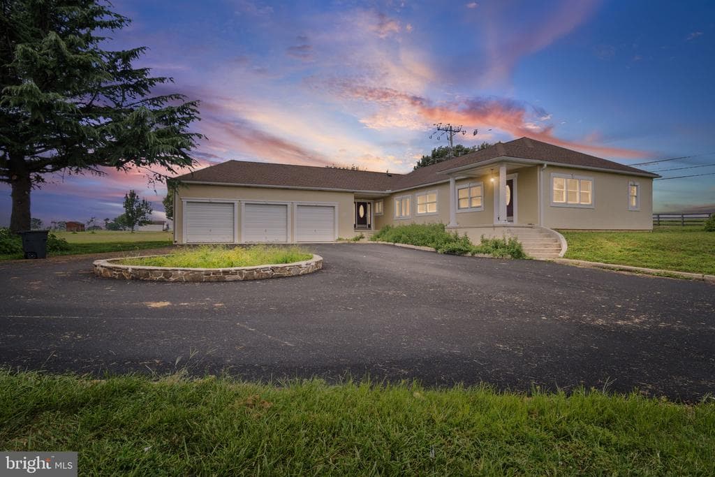 1269 Newark Road photo 1