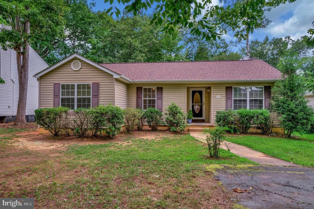 35305 Wilderness Shores Way photo 1