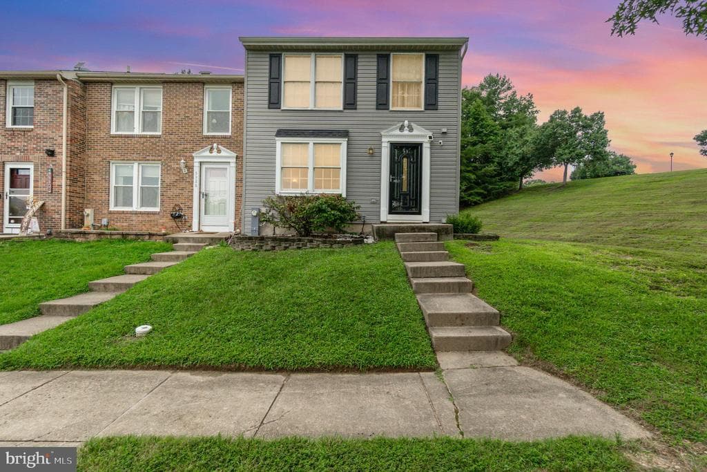 3324 Racoon Court photo 1