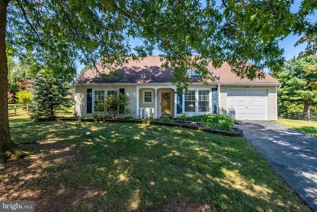 4470 Pheasant Run photo 1