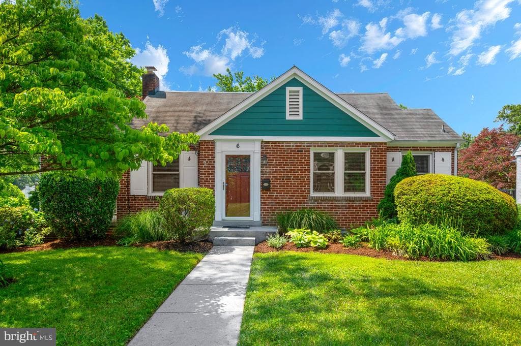 6 E Hamilton Avenue photo 1